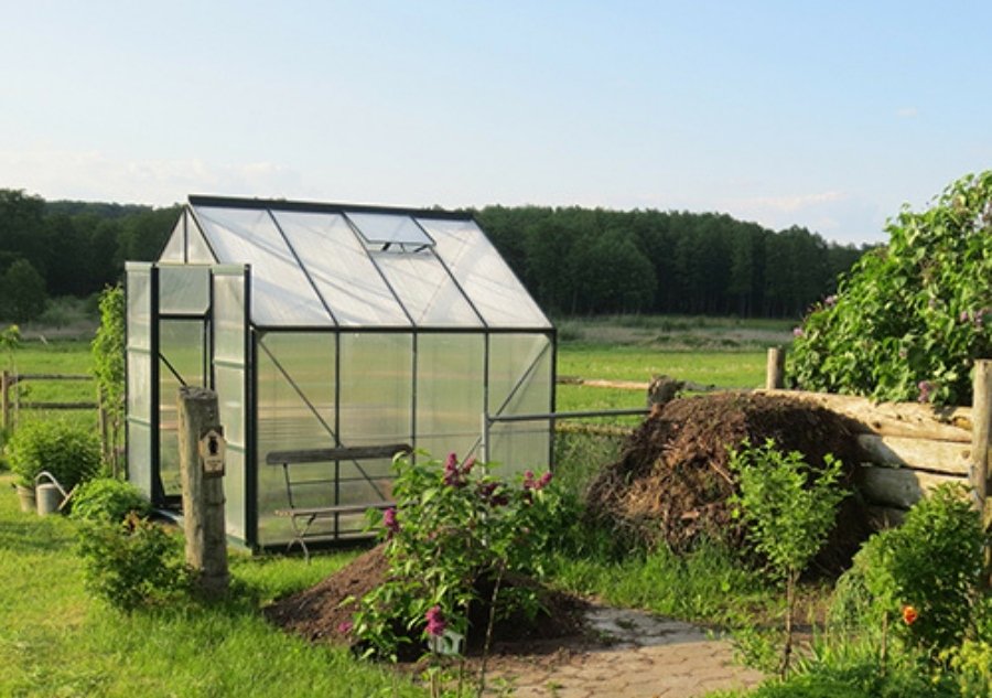 Medium greenhouse for sale